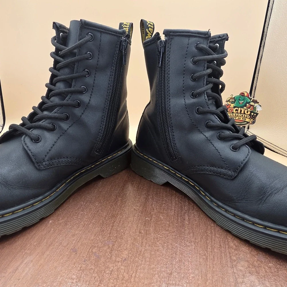 Dr. Martens 1460Y Delaney Black Leather Side Zip Boots Junior 5M 6L EU 37